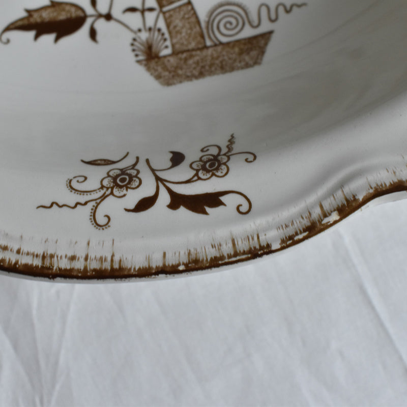 Antique deep dish Sarreguemines Windsor