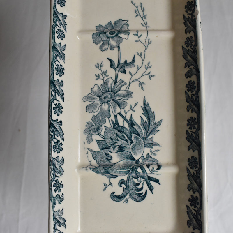 Antique Soap Dish, Saint-Amand, Anémone