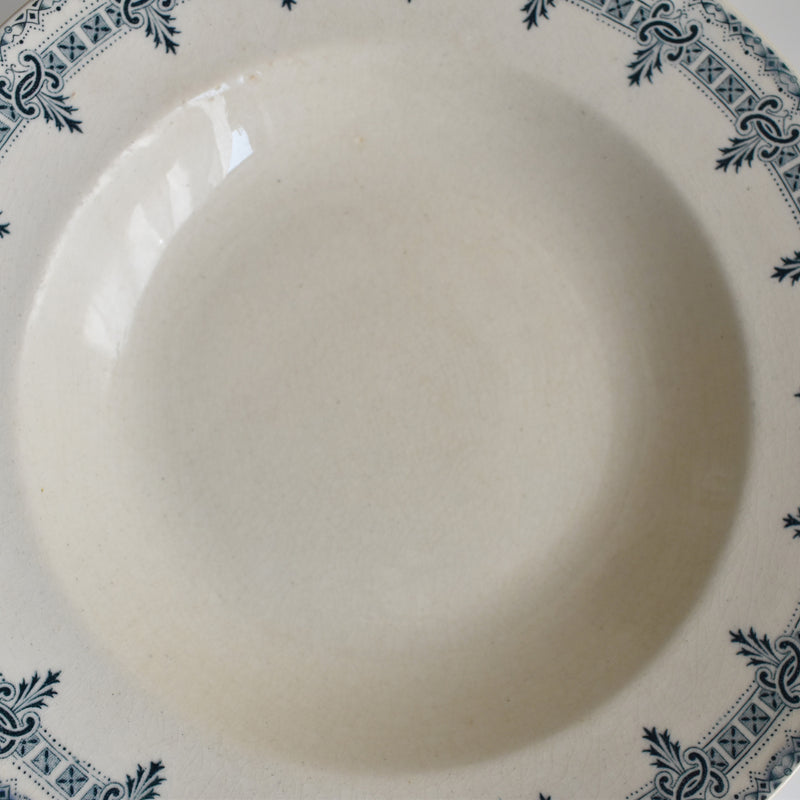 Antique deep plate TERRE DE FER Boëtie B