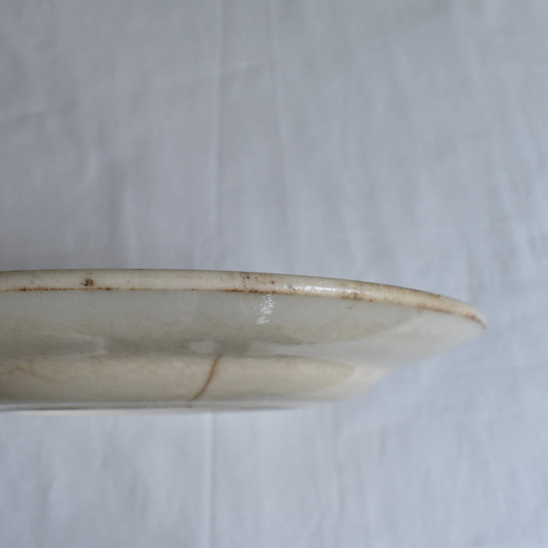 Antique Plate, Gien, Attributs