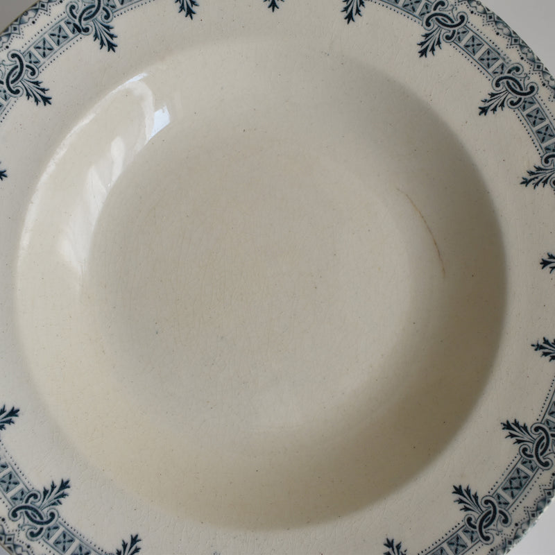 Antique deep plate TERRE DE FER Boëtie D