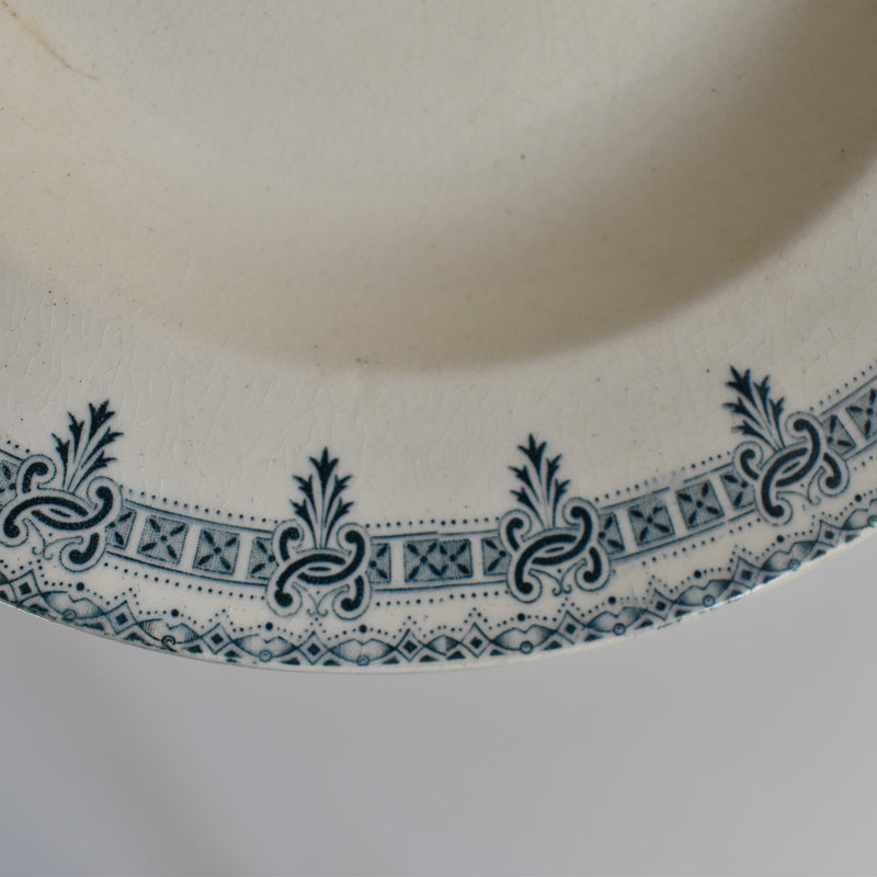 Antique deep plate TERRE DE FER Boëtie D