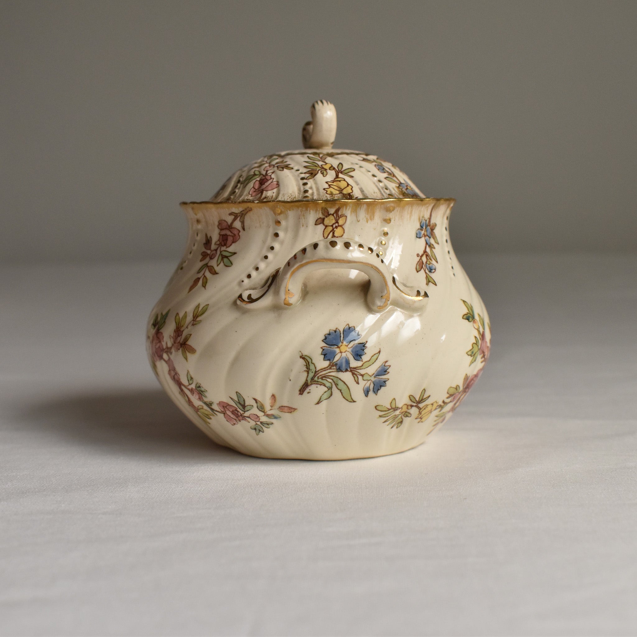 アンティークシュガーポット U&C サルグミンヌ Louis XV — Loane Interior