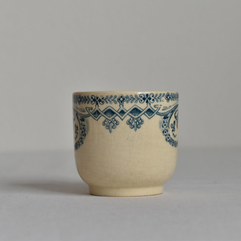 Antique Cup Au planteur de Caiffa Guirlande A