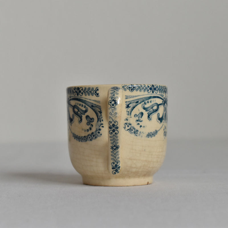 Antique Cup Au planteur de Caiffa Guirlande A