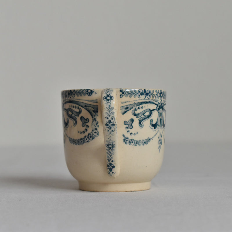 Antique Cup Au planteur de Caiffa Guirlande B