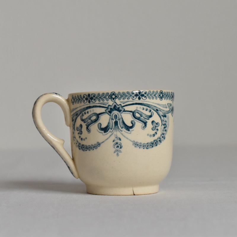 Antique Cup Au planteur de Caiffa Guirlande C