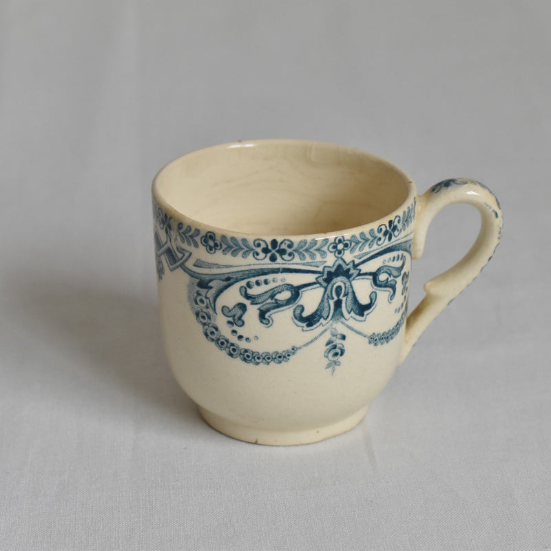 Antique Cup Au planteur de Caiffa Guirlande C