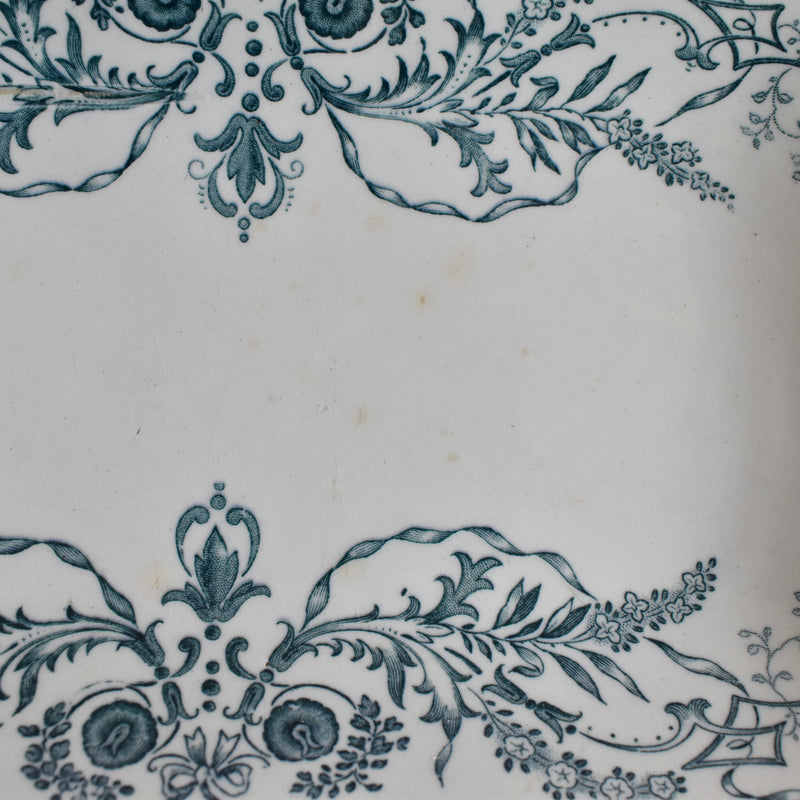 Antique Raviers Boch Freres Rubis