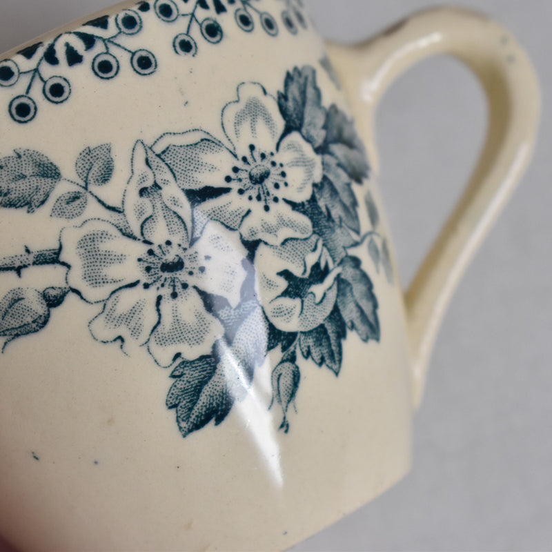 Antique Cup Saint-Amand & Hamage Guadeloupe A