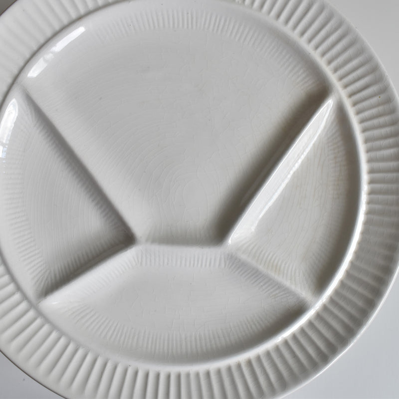 ヴィンテージフォンデュプレート　ディゴワン＆サルグミンヌ　ホワイト B