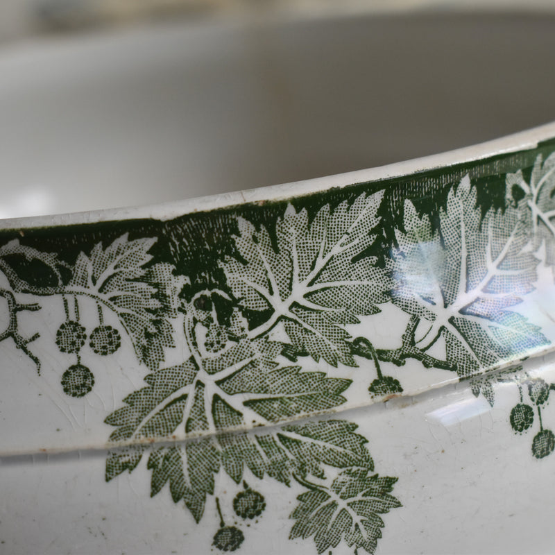 Antique soup tureen without lid, Saint-Amand, Platane