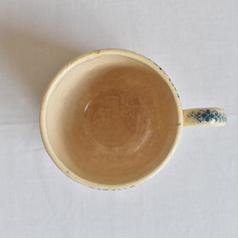Antique Cup Au planteur de Caiffa Guirlande A