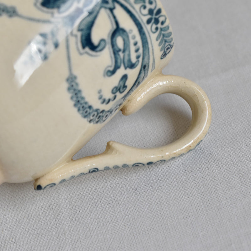 Antique Cup Au planteur de Caiffa Garland D