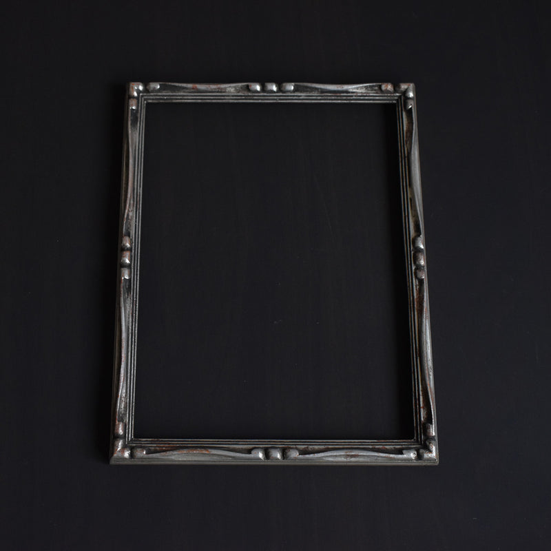 Antique Frame Silver A
