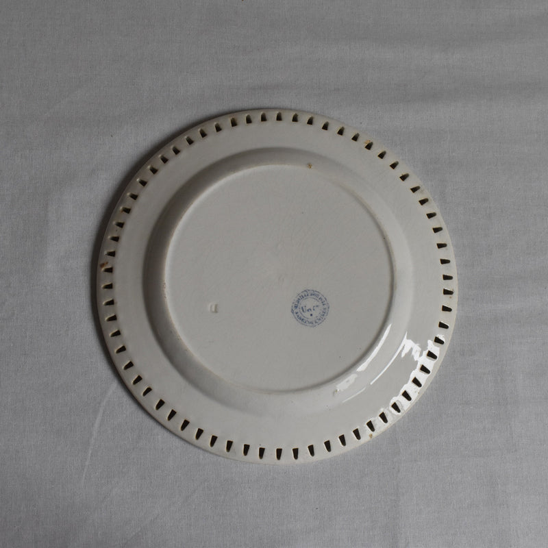 Antique dessert plate - U&C Sarreguemines - Panier A