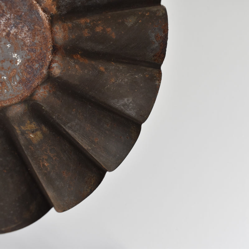 Antique Cake Mold B "Flan Lyonnais"