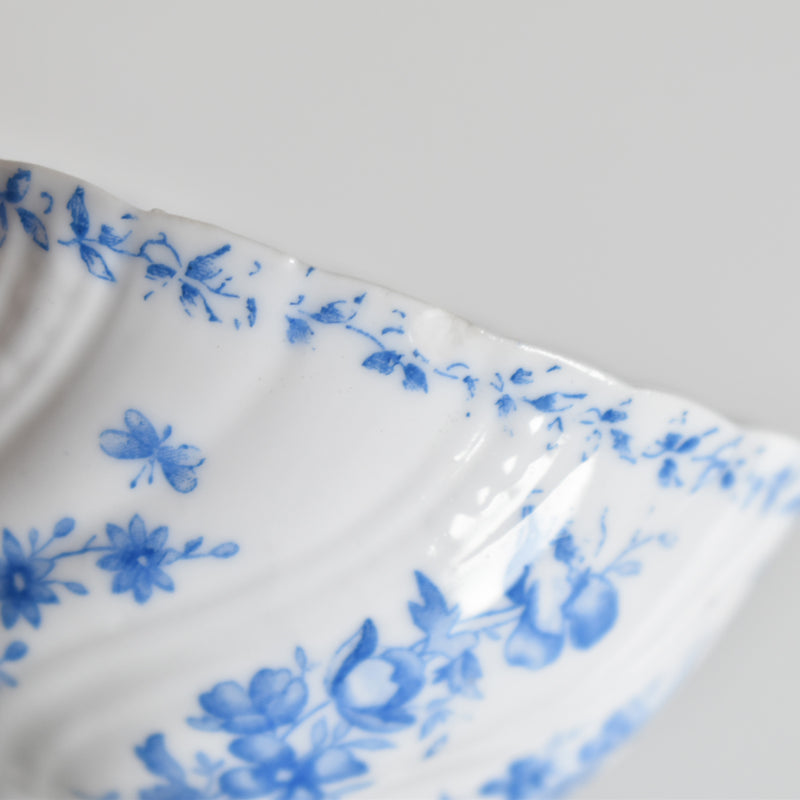 Antique cup and saucer, Sarreguemines Perles fleurs bleues D