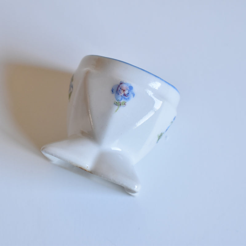 Antique Egg Stand, Fleurs Bleues A
