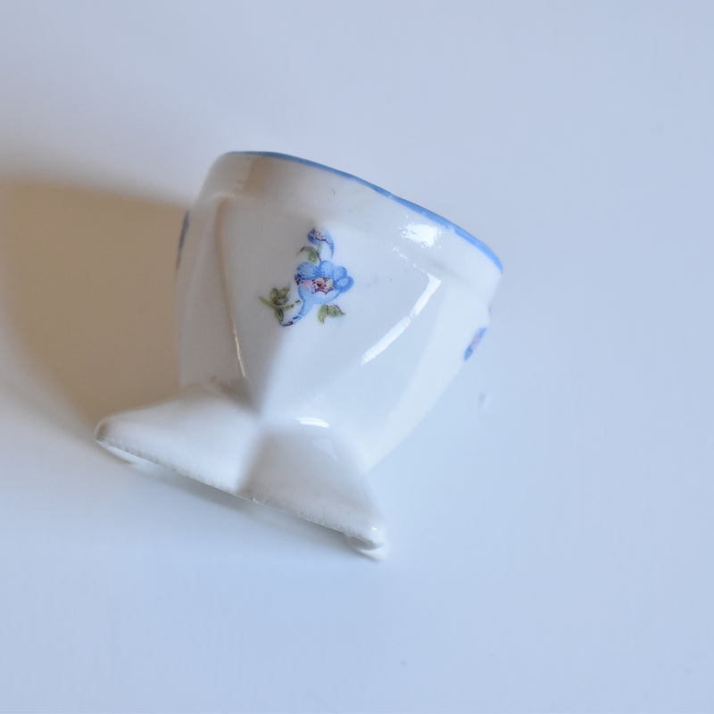 Antique Egg Stand, Fleurs Bleues A