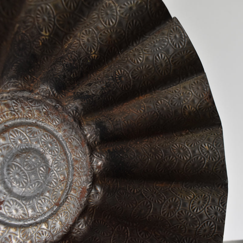 Antique cake mold E