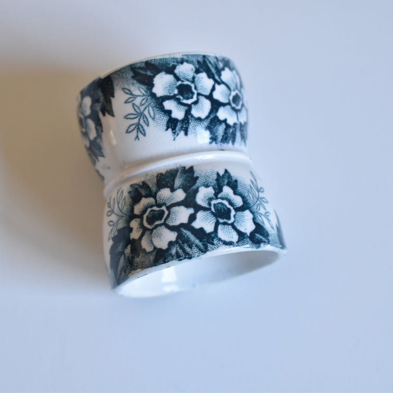 Antique Egg Cup Saint-Amand Marie-Louise B