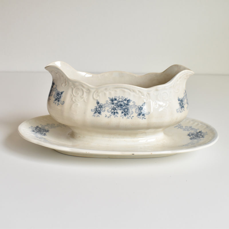 Antique Sauce Boat U&C Sarreguemines Aïda A