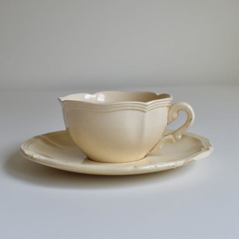 Vintage Teacup & Saucer - Scalloped Edge B