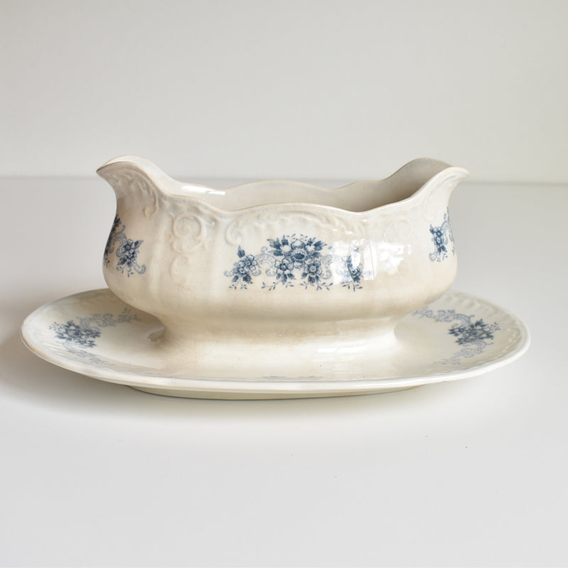 Antique Sauce Boat U&C Sarreguemines Aïda A