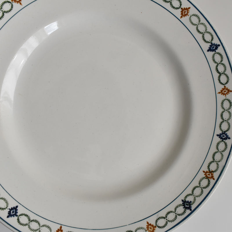 Vintage Plate Saint-Amand 5001 B