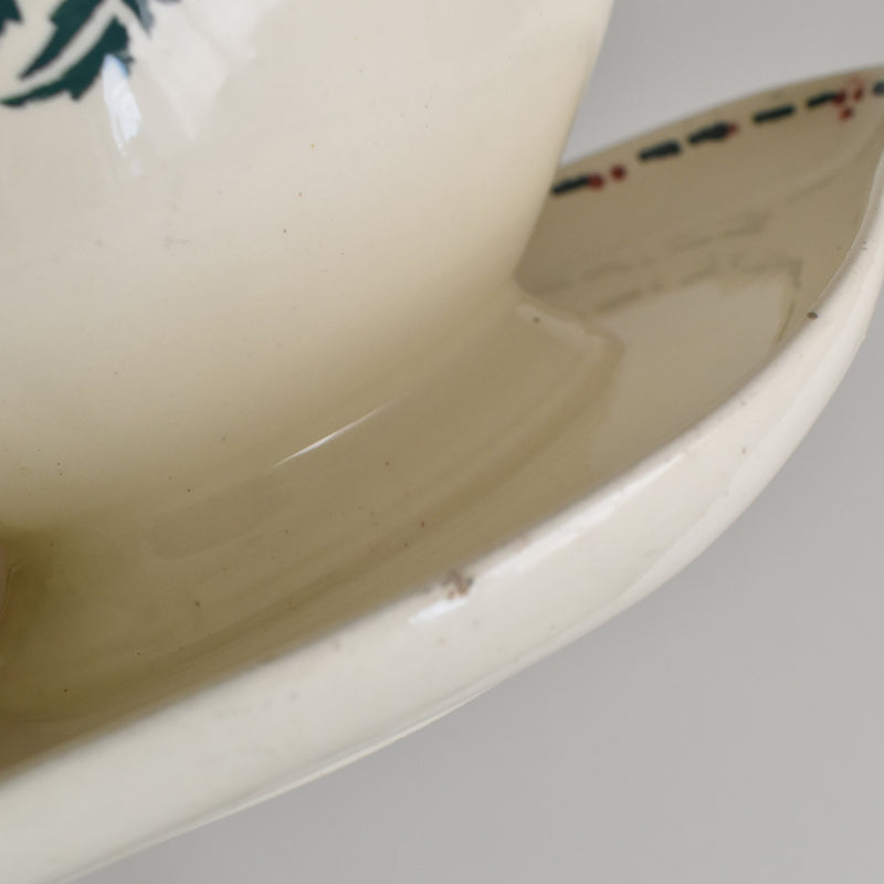 Antique Sauce Boat - Choisy le Roi - Houx (Holly)
