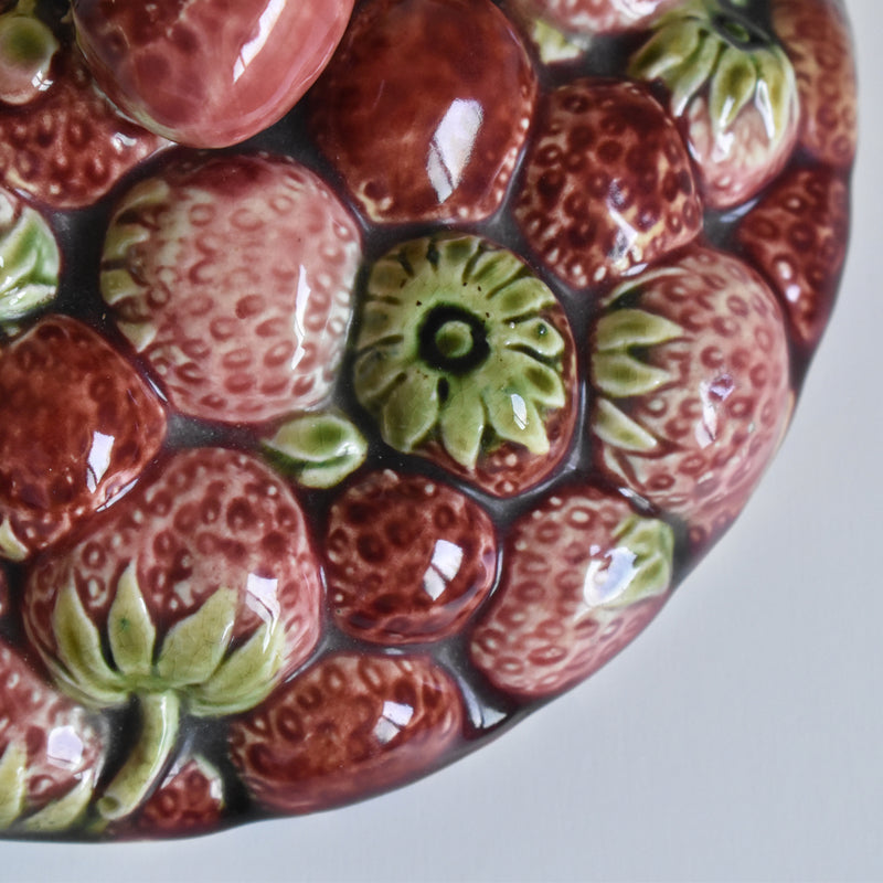 Vintage Barbotine Basket, Digoin & Sarreguemines, Fraises