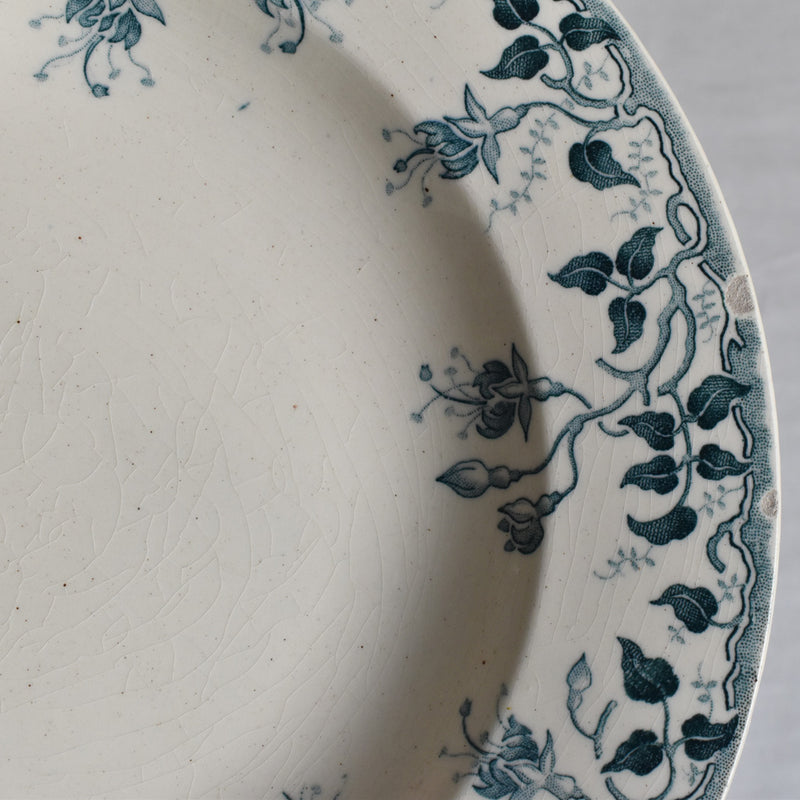 Antique Deep Dish E.Bourgeois E