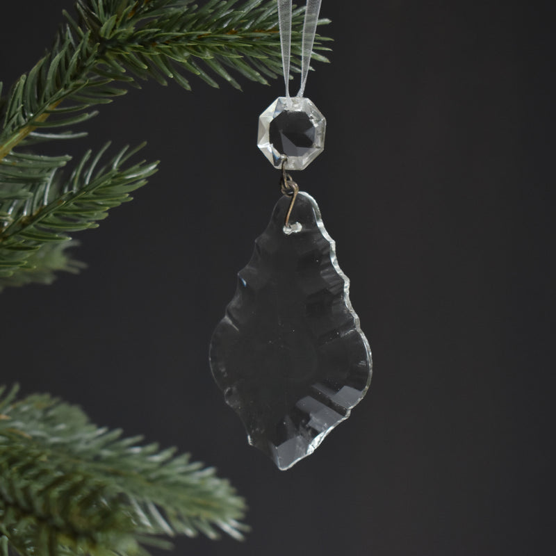 ヴィンテージシャンデリアパーツ　オーナメント　I