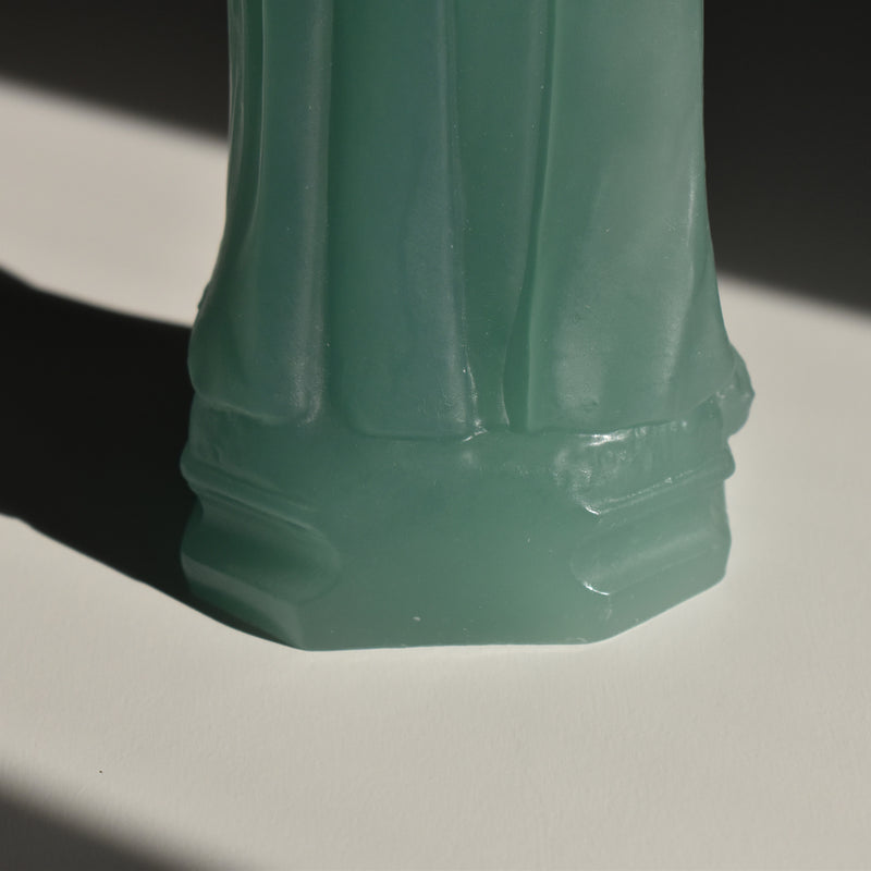 聖リタのオブジェ　Celadon