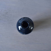 ディゴワンのオイルボトル　ブルーニュイ　真上