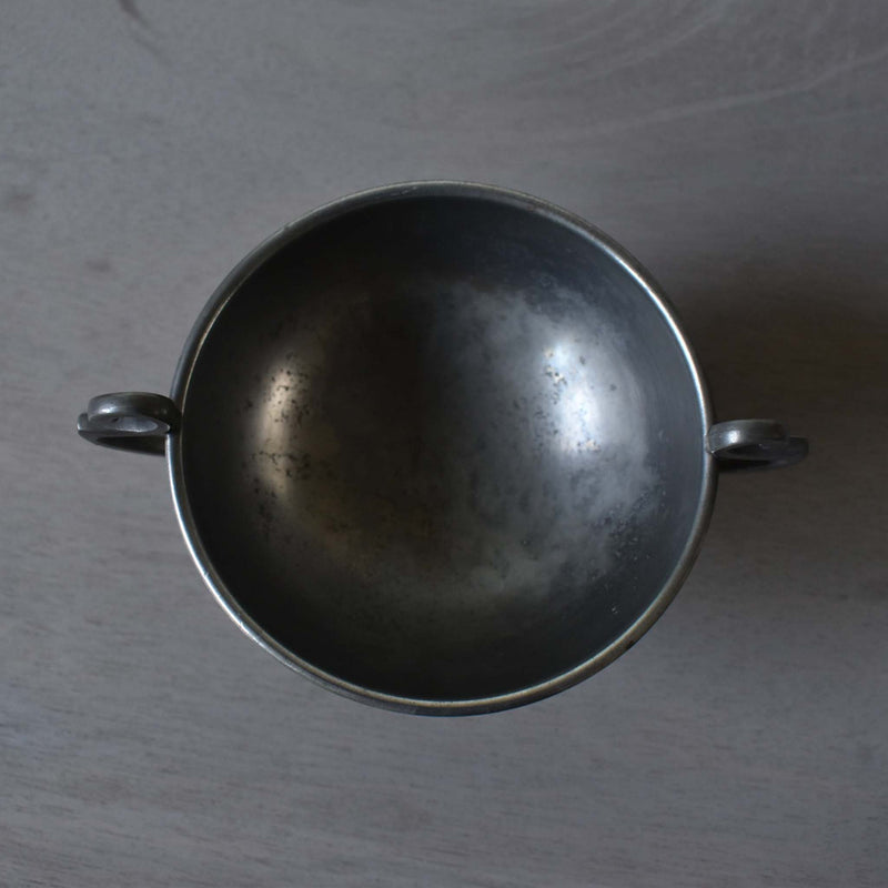 ピューターのクープ