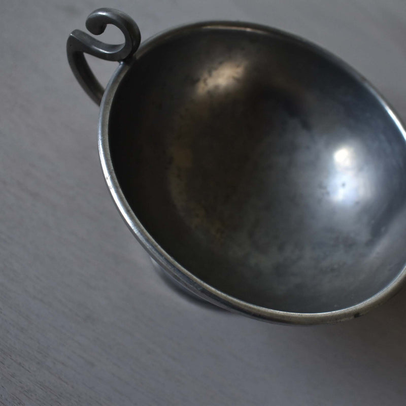 ピューターのクープ