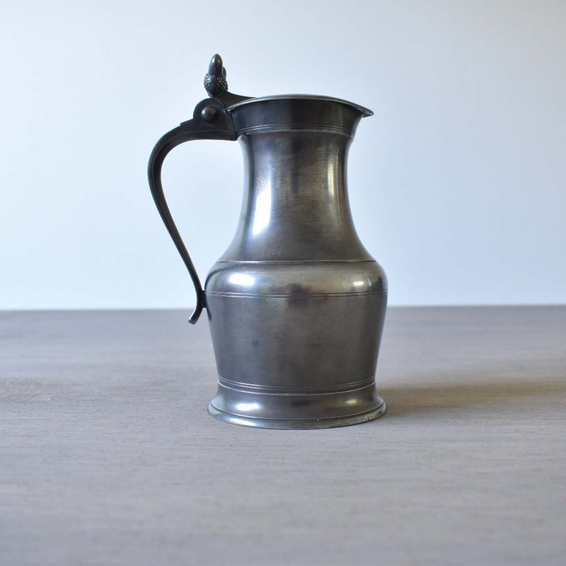 Pewter jug, acorn, large