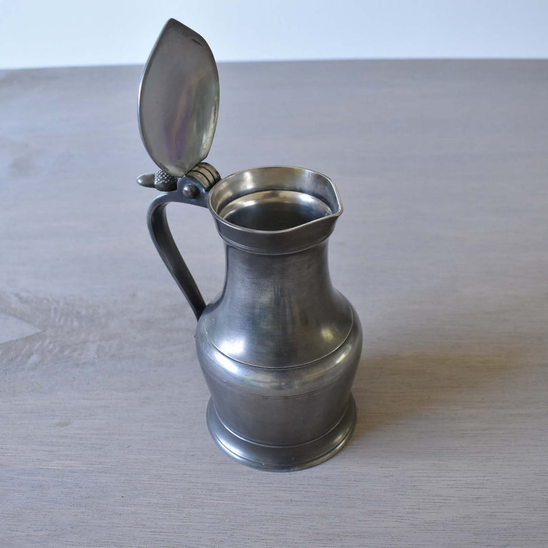 Pewter jug, acorn, large