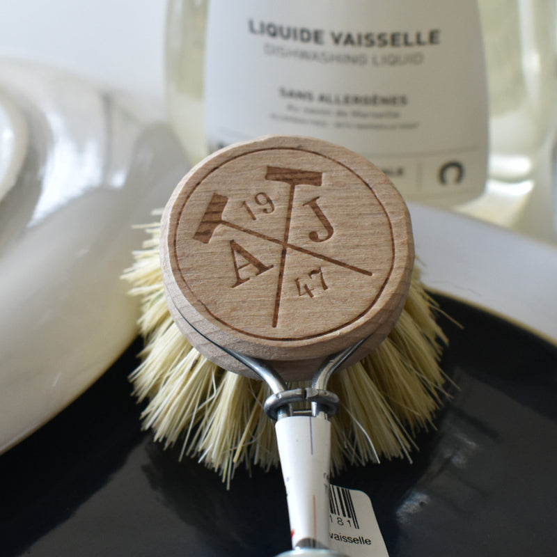 アンドレジャルダン　ディッシュブラシ　ロゴ