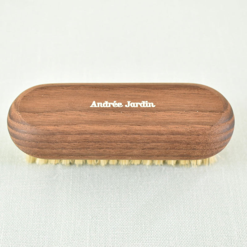 Andrée Jardin アンドレジャルダンネイルブラシ　ロゴ