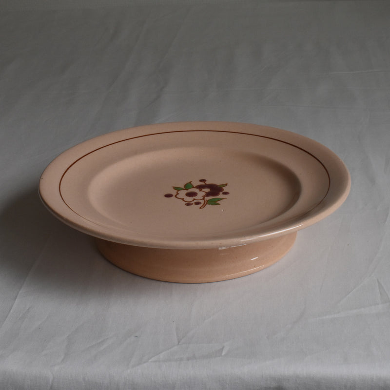 Antique footed plate, Longwy