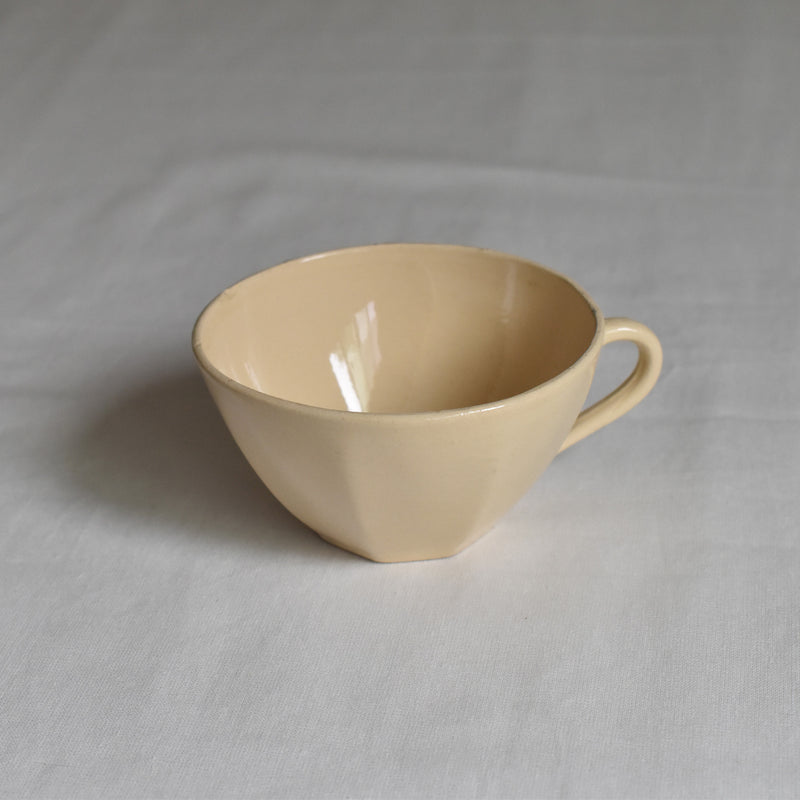 Antique Cup Badonviller Octogonal B