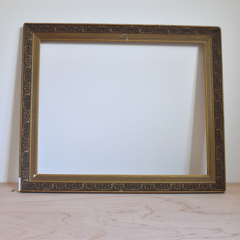 Antique Frame - Square Flower Motif