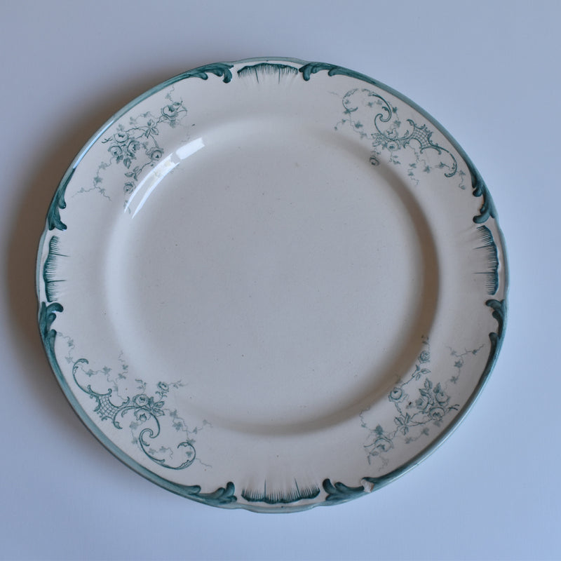 Antique Plate Longchamp Petite Roses A