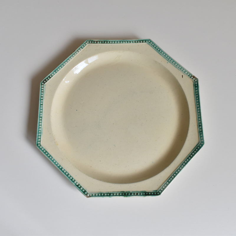 Antique Octagonal Plate, Liseret Vert A