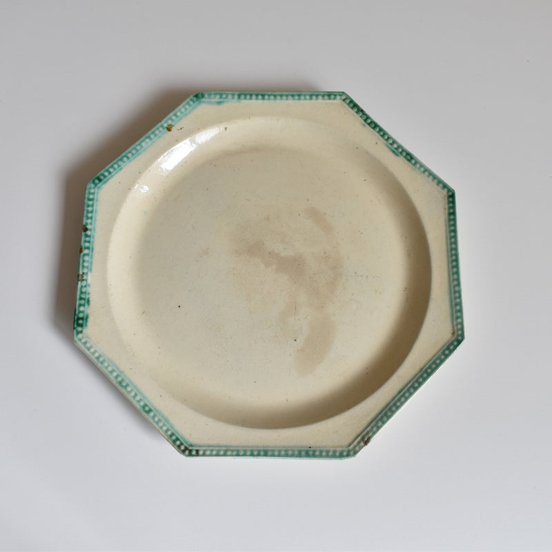 Antique Octagonal Plate, Liseret Vert C