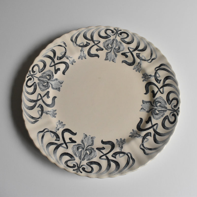 Antique Plate Longchamp Iris A