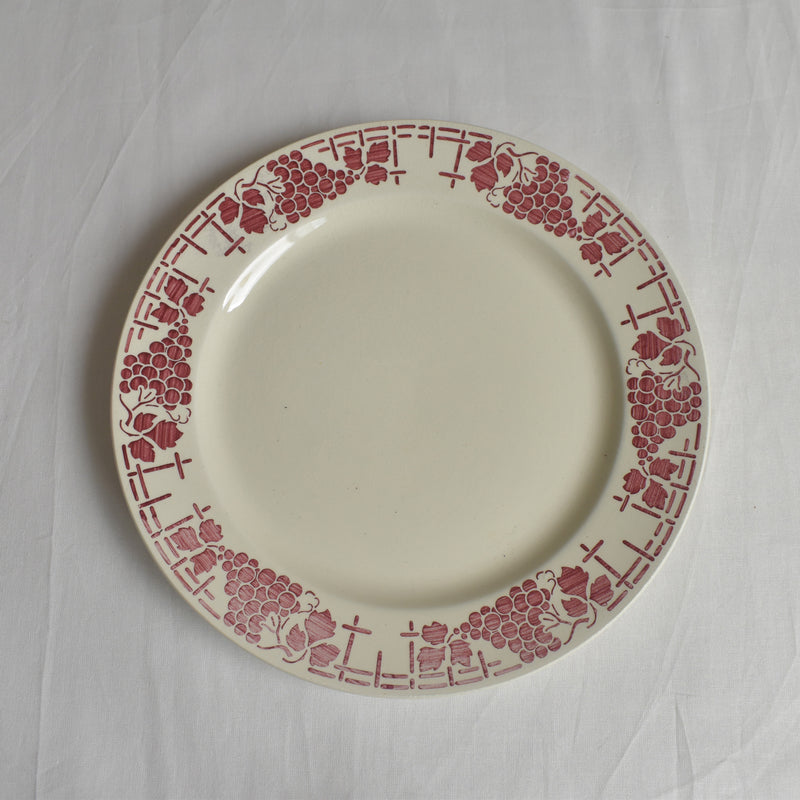 Vintage Plate Moulin des Loups Raisin A